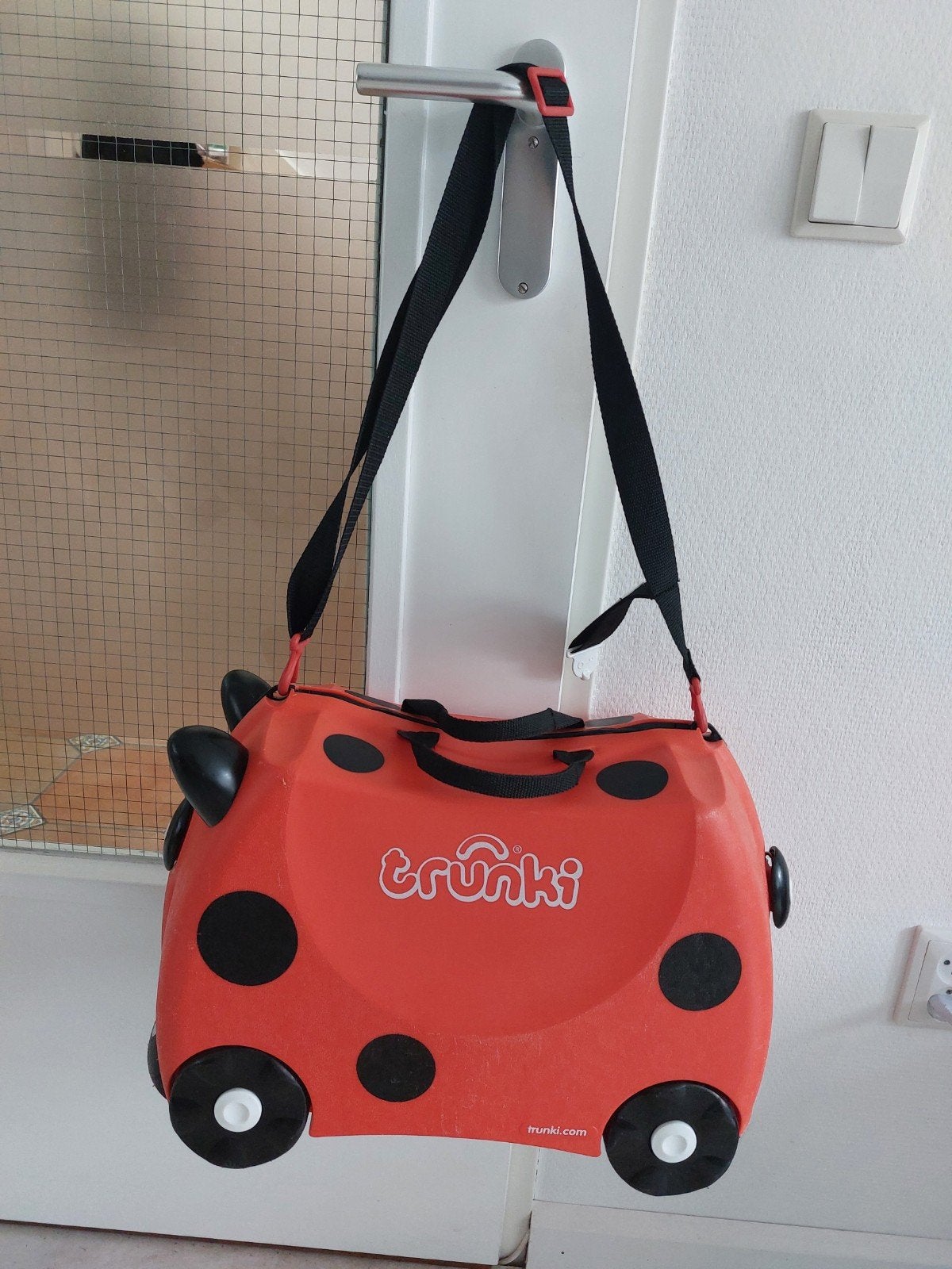 Trunki Koffer Lieveheersbeestje Kinderkoffer Rood, Ophalen of Verzenden, Zo goed als nieuw