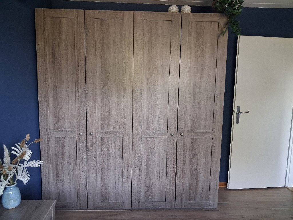 Kledingkast 4 deurs, Ophalen, Met deur(en), 200 cm of meer, 150 tot 200 cm