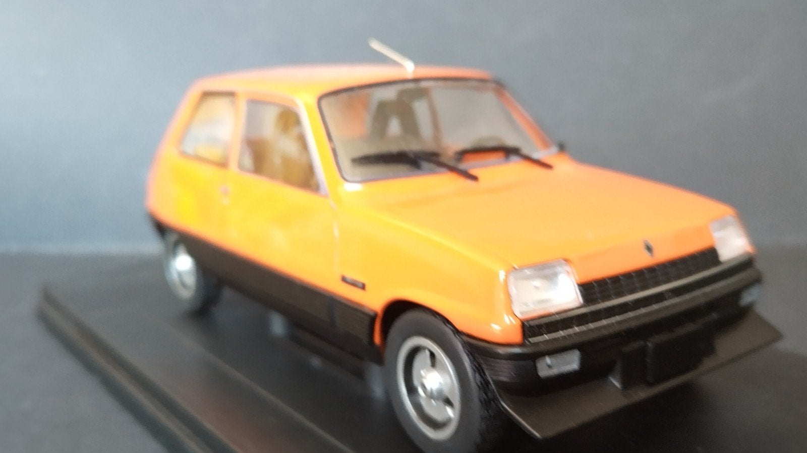 Renault 5 R5 Mirage 1:24 Atlas Pol, Hobby en Vrije tijd, Modelauto's | 1:24, Overige merken, Auto, Verzenden, .
