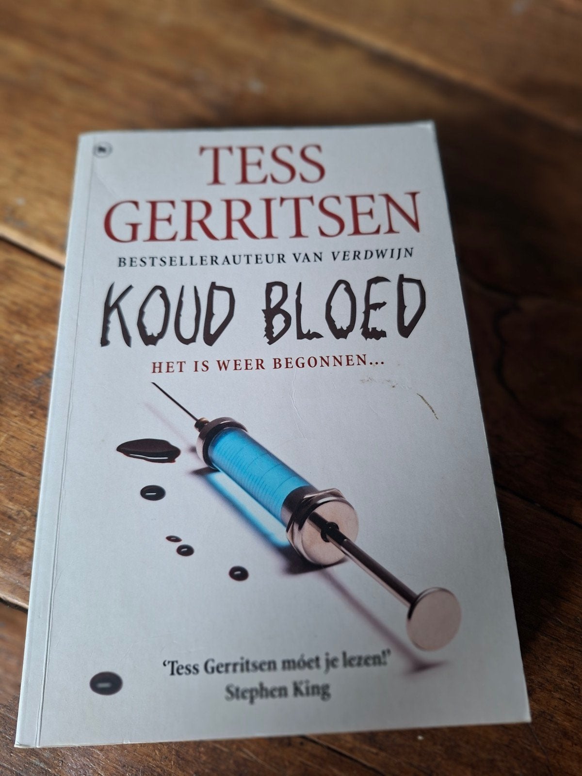 Tess Gerritsen - Koud bloed, Ophalen of Verzenden, Zo goed als nieuw, Tess Gerritsen