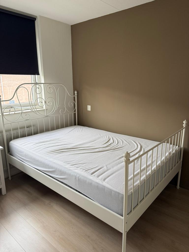 Ikea bed 140 cm x 200 cm, Huis en Inrichting, Slaapkamer | Bedden, Ophalen, Gebruikt, Wit, Tweepersoons