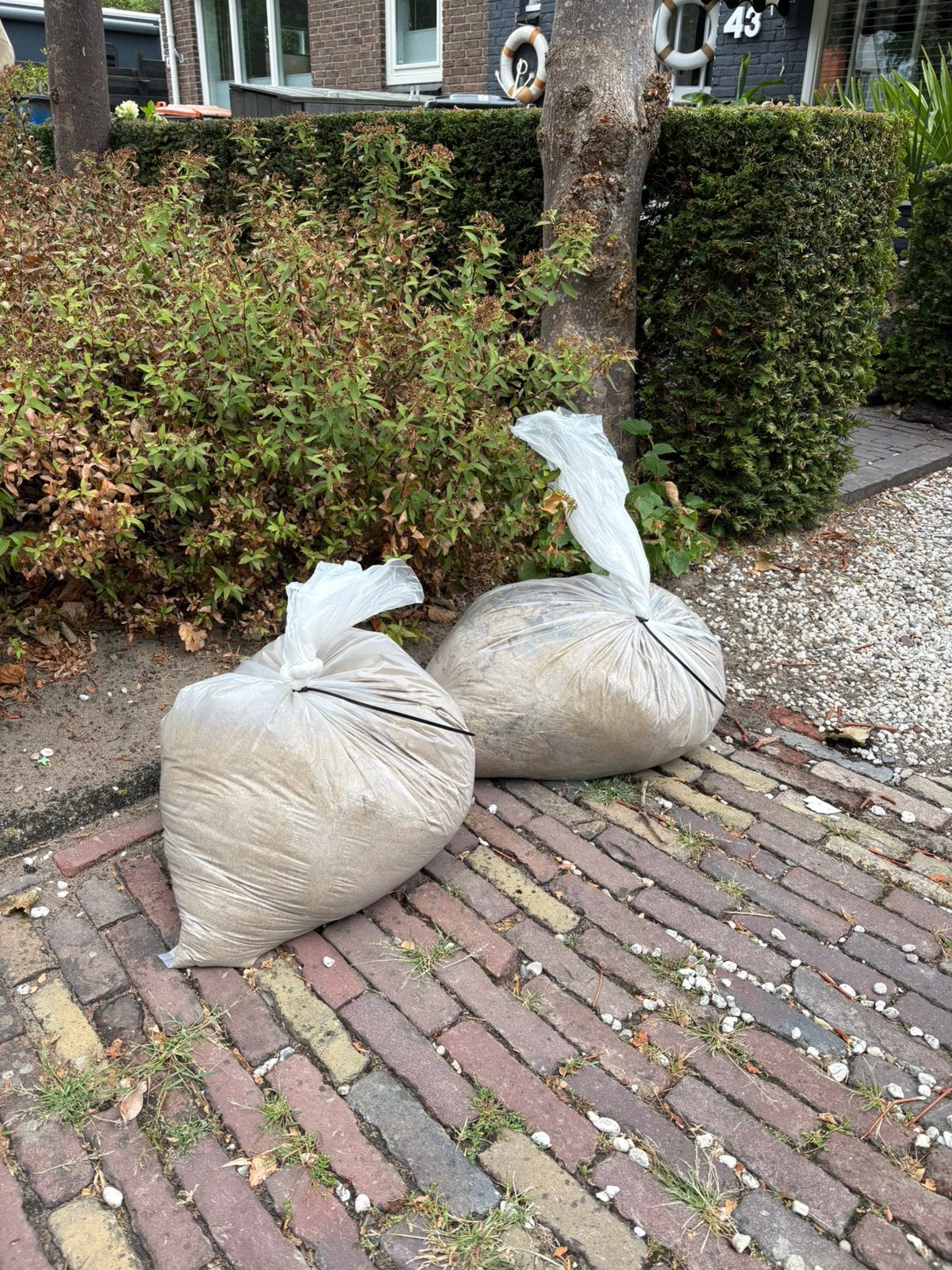 2 zakken zand gratis, Tuin en Terras, Ophalen, Zo goed als nieuw, Ophoogzand