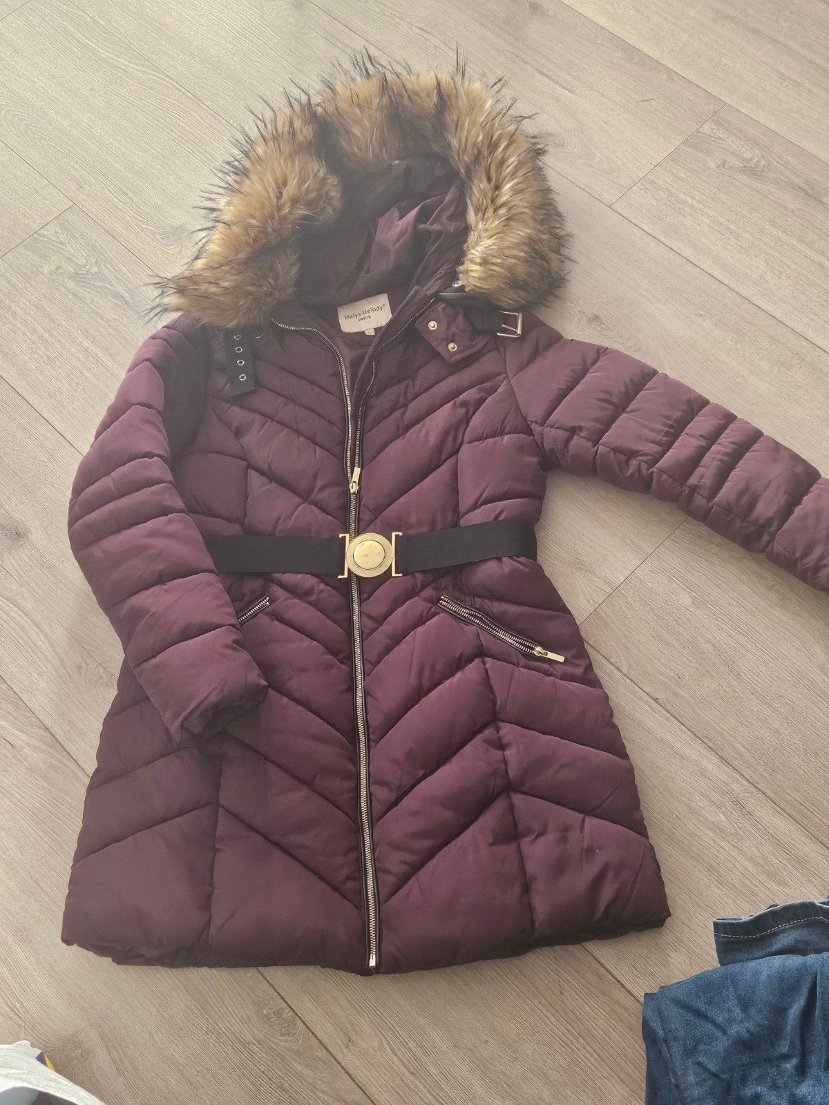 Mooie bordeauxrode winterjas met bontkraag, Marya Melody, Zo goed als nieuw, Rood, Ophalen