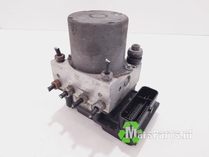 ABS Pomp van een Citroen Jumpy, Gebruikt, -, Ophalen of Verzenden, -