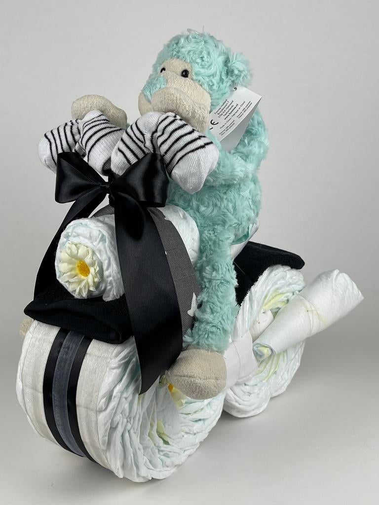 Luiertaart motor luiermotor jongen meisje aap groen, Ophalen of Verzenden, Nieuw, Kraamcadeau