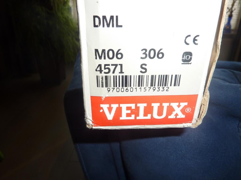 Nieuw Velux elektrisch verduisterend gordijn/DML M06 (78x118, Blauw, Nieuw, Minder dan 100 cm, 50 tot 100 cm