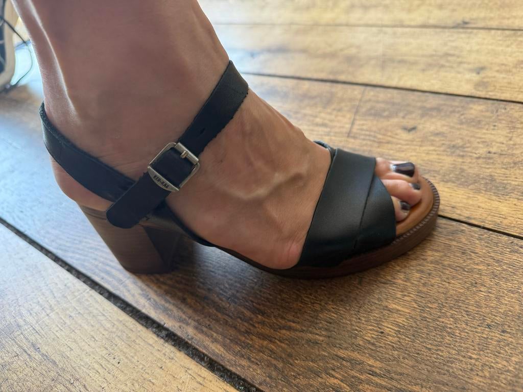 Red Rag Sandalen - Maat 38, Zwart, Zo goed als nieuw, Sandalen of Muiltjes, Ophalen of Verzenden