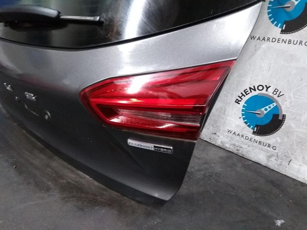 FORD FOCUS ACTIVE 1.0 MHEV AUT. ACHTERLICHT R 2023, Ophalen of Verzenden, Gebruikt, Stiba lid