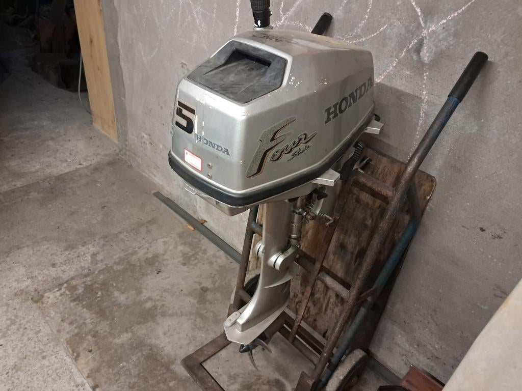 Honda BF5A, Ophalen, Benzine, 5 tot 10 pk