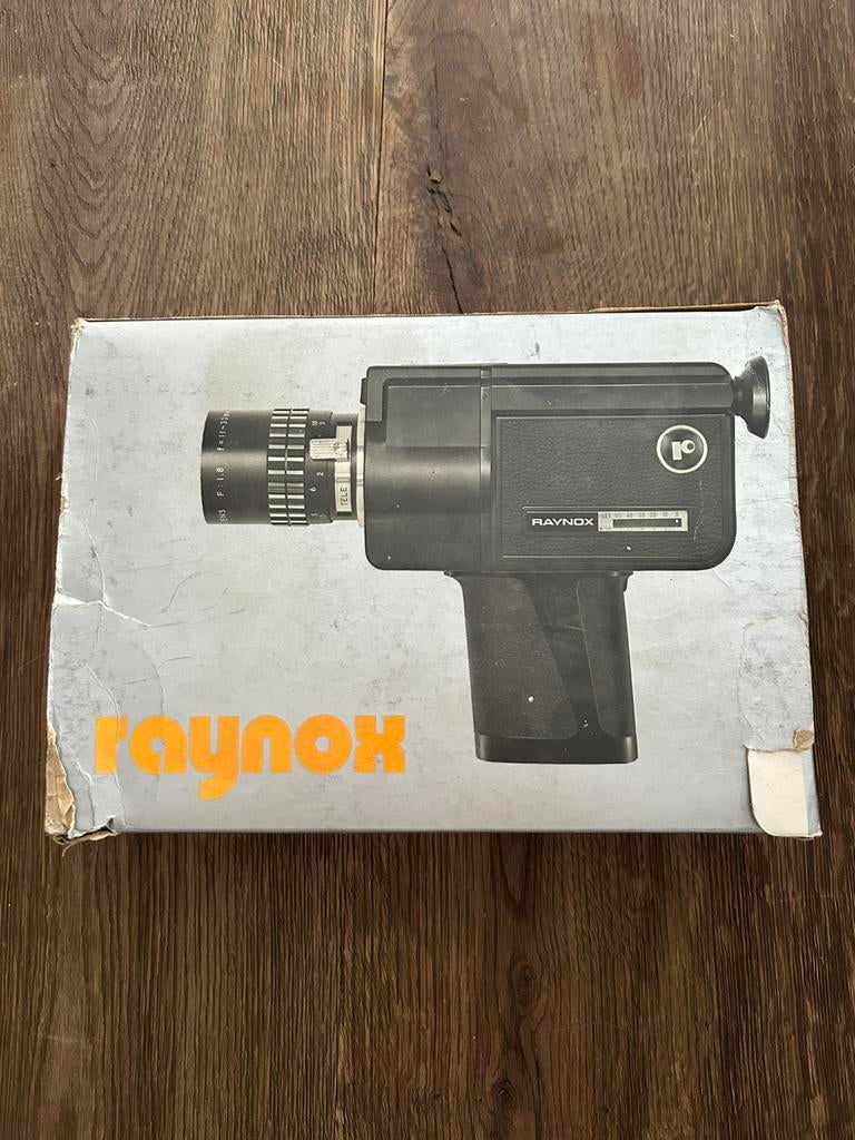 Super 8 camera met toebehoren, Audio, Tv en Foto, Videocamera's Analoog, Ophalen, 8mm