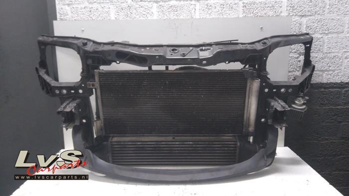 Frontpaneel van een Opel Corsa, Gebruikt, -, -, Opel