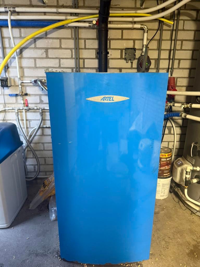 MOET WEG! Artel Hydro compact 20kwh palletkachel, Ophalen, Gebruikt, Vrijstaand, Overige soorten