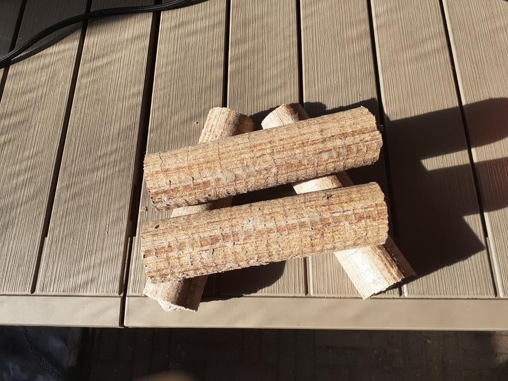 Bio en Pini Kay Houtbriketten, Tuin en Terras, Haardhout, 6 m³ of meer, Ophalen, Beukenhout, Blokken