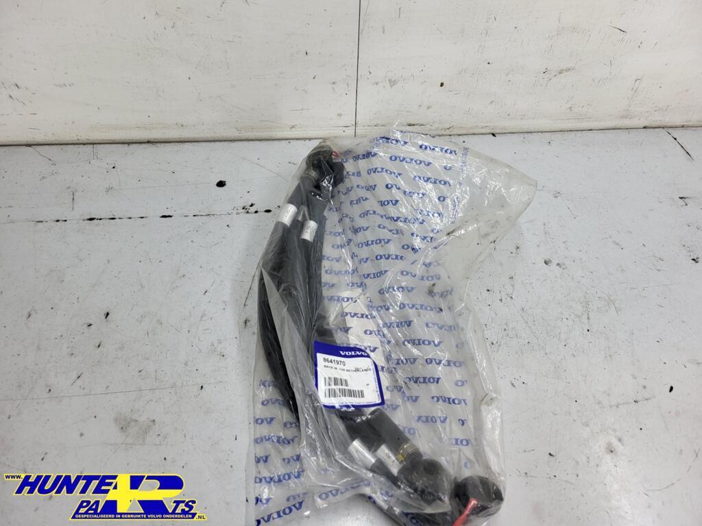 BI fuel injector Volvo V70 ('00-'08) 8641970, Auto-onderdelen, Brandstofsystemen, Volvo, Gebruikt, Ophalen of Verzenden