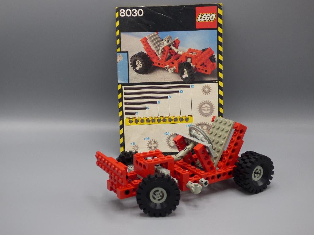 lego 8030 Technic Universal set met boekje, Ophalen of Verzenden, Gebruikt, Complete set, Lego