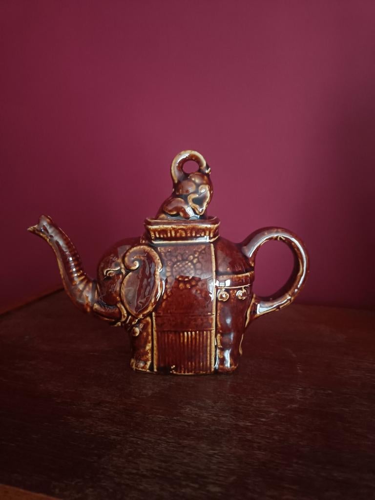 Olifant Theepot, Ophalen of Verzenden