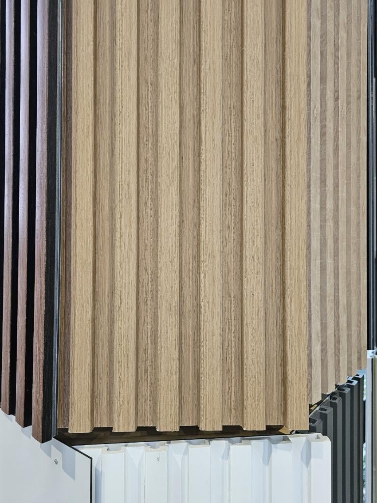 Partij wandpanelen 3D wanden kunststof latten houtlook etc.., Ophalen, Huis en Inrichting