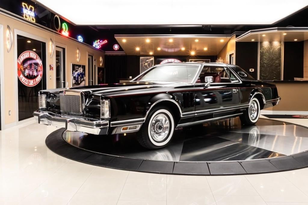 3 Lincoln wieldop center cap, Town Car, Mark V, Continental, Ophalen, Gebruikt