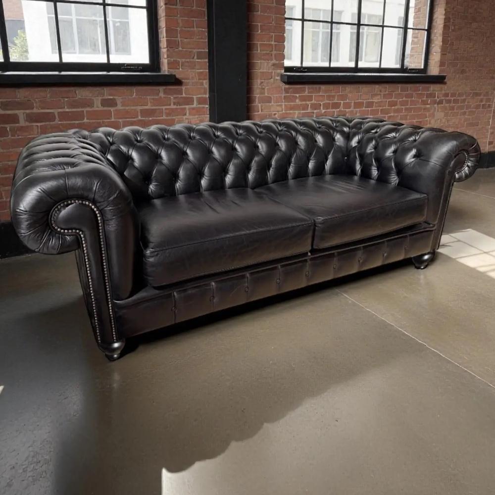 Chesterfield Haaglanden Top kwaliteit en service, Nieuw, Ophalen of Verzenden, Vierpersoons of meer, Leer