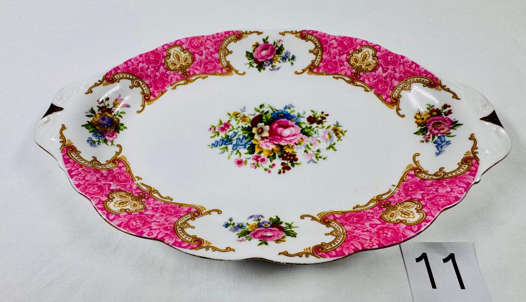 Royal Albert Lady Carlyle Serveerblad Vintage, Ophalen of Verzenden, Zo goed als nieuw, Porselein, Overige typen