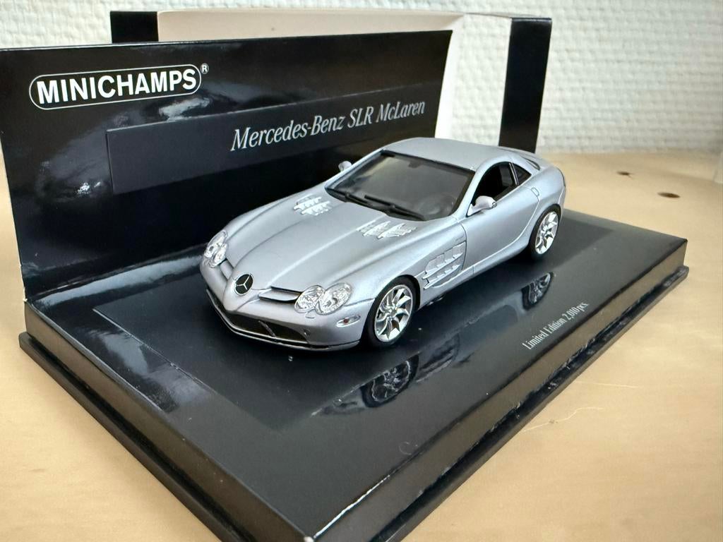 1:43 Mercedes-Benz SLR McLaren - Minichamps, Hobby en Vrije tijd, Modelauto's | 1:18, Ophalen of Verzenden, Zo goed als nieuw
