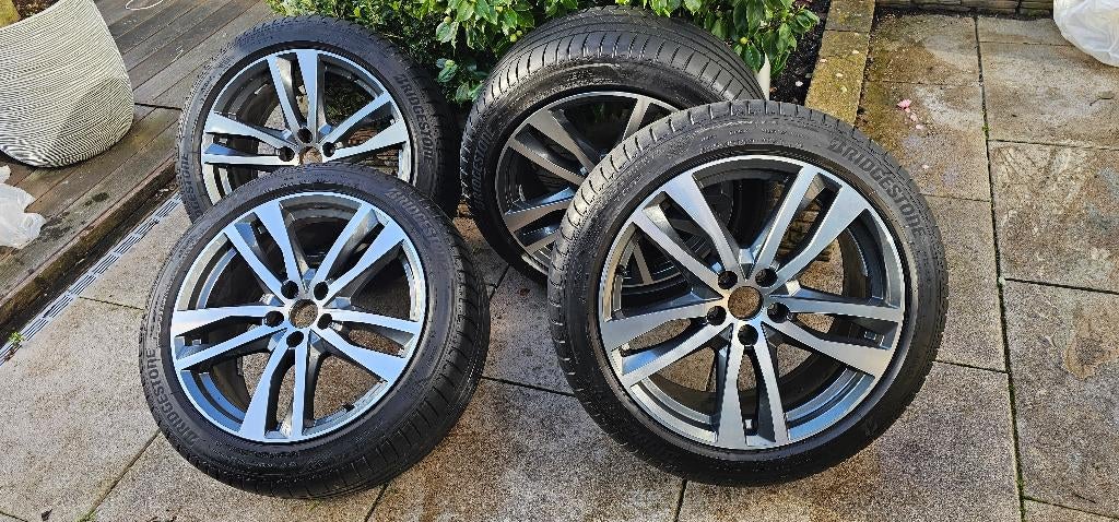 AUDI 19 inch originele velgen incl. Bridgestone zomerbanden, Auto-onderdelen, 245 mm, Banden en Velgen, Nieuw, Personenwagen