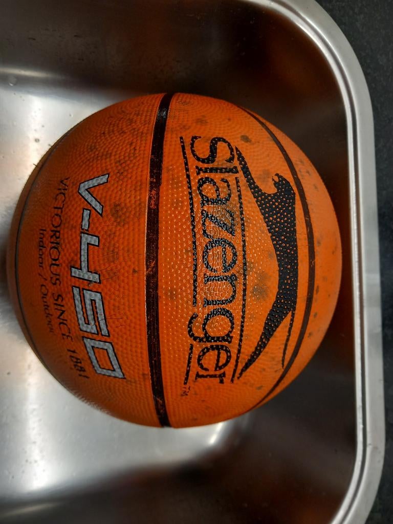 Basketball gratis weg, Ophalen, Bal
