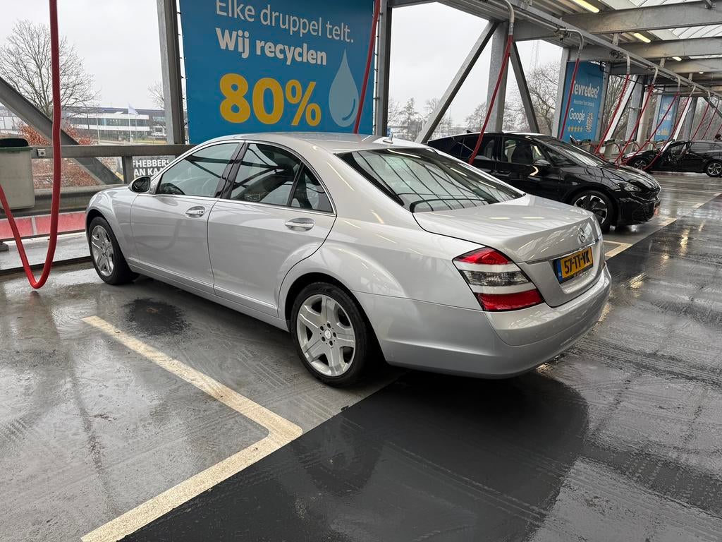 Mercedes-Benz S-Klasse 3.5 S350 AUT 2006 /Nieuw apk, Auto's, Mercedes-Benz, Automaat, 1780 kg, Achterwielaandrijving, Zwart