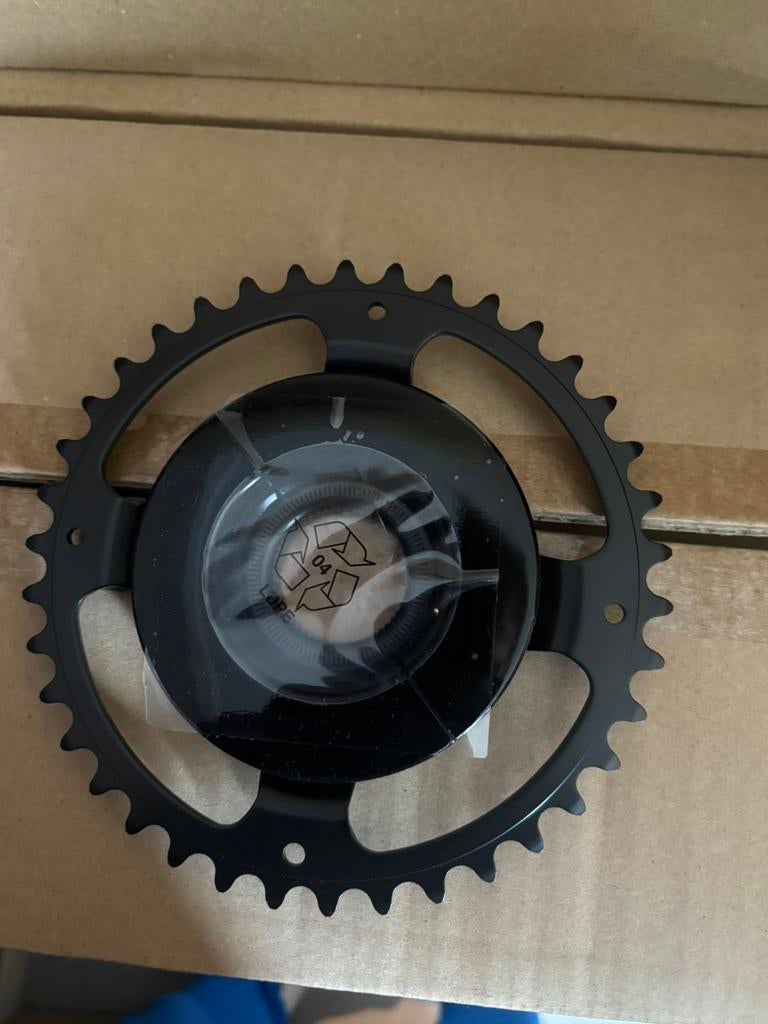 Partij Shimano tandwielen SM-CRE61 – 280 stuks –, Ophalen, Zo goed als nieuw