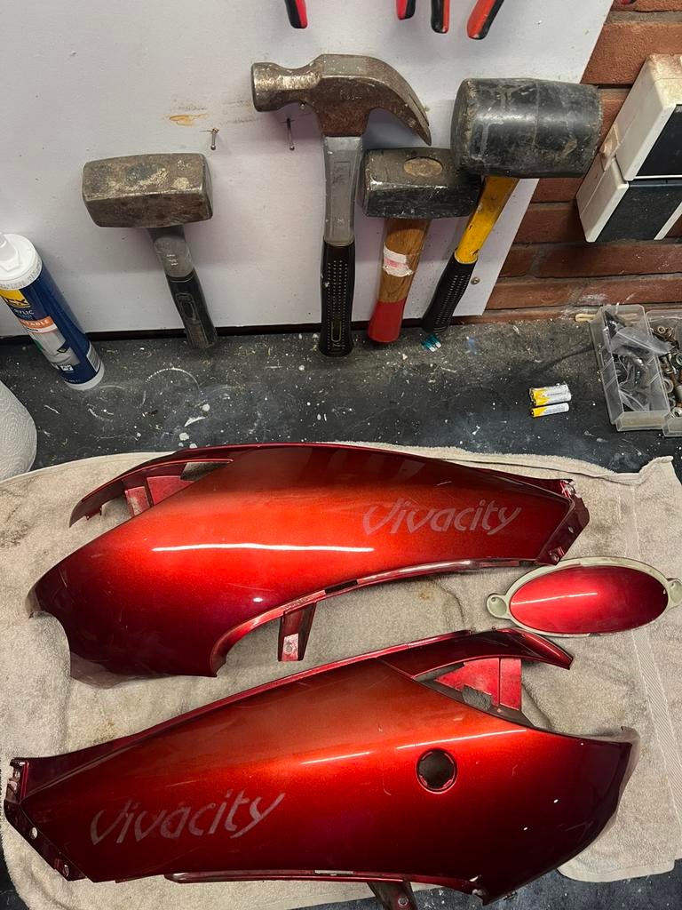 Peugeot Vivacity kappen, Fietsen en Brommers, Brommeronderdelen | Scooters, Ophalen, Gebruikt, Kap, Peugeot