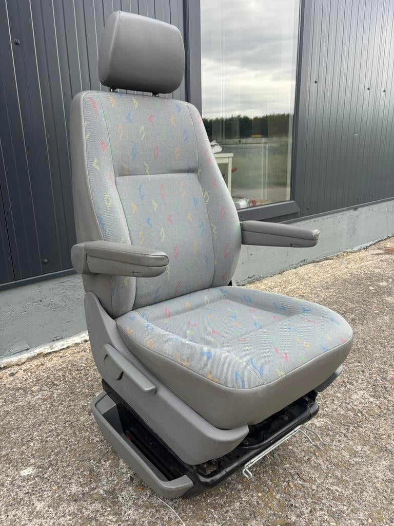 Stoel rechts comfort Volkswagen Transporter t5 inka, Tymtop5@gmail.com, Volkswagen, Tymtop, 3161EK