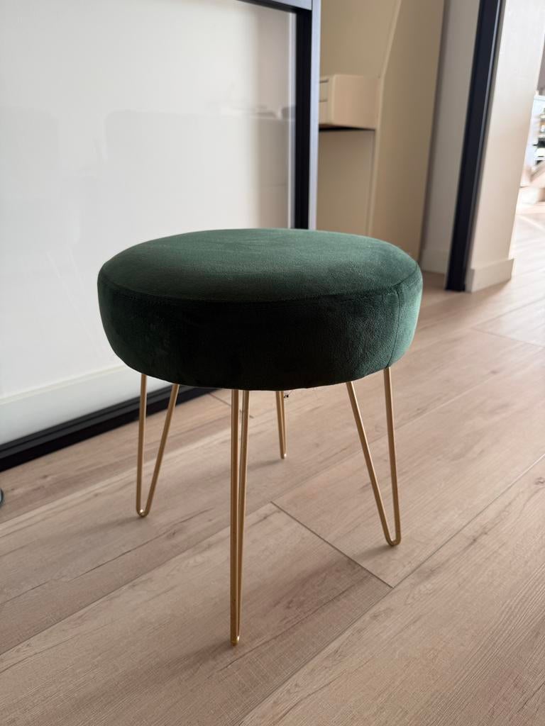 Groene Velvet Kruk met Gouden Poten, Huis en Inrichting, Krukjes, Ophalen, Zo goed als nieuw, Overige materialen