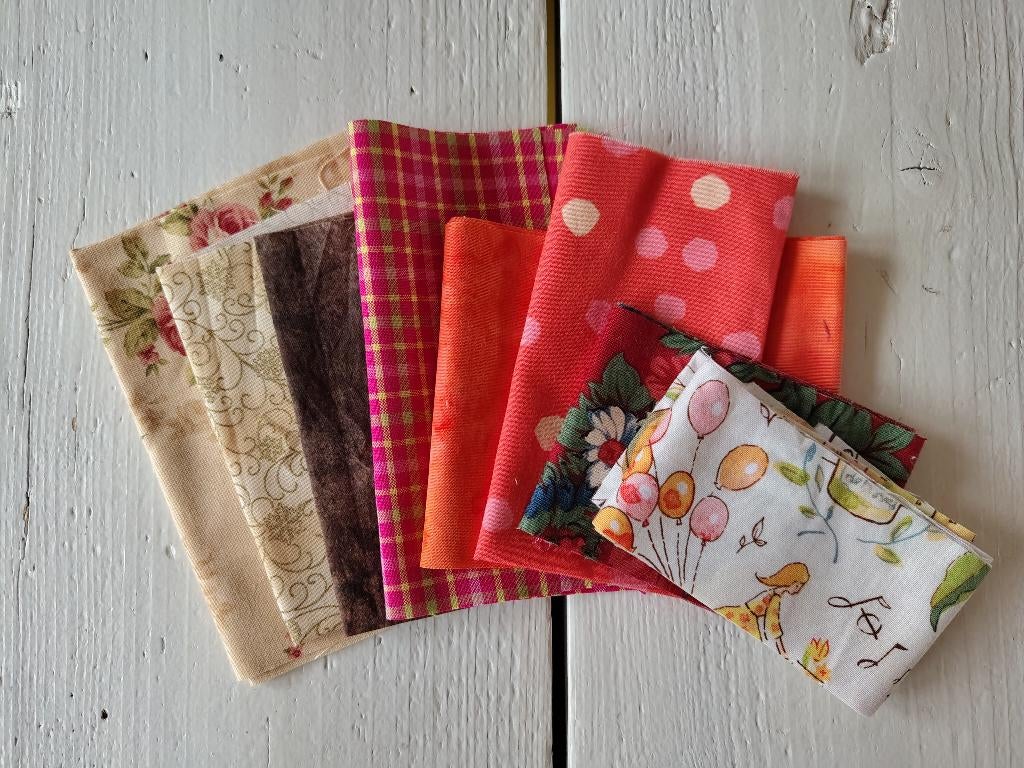 Prachtige scraps quiltstof in roze/zand/ecru, Nieuw, Ophalen of Verzenden, 30 tot 120 cm, Katoen