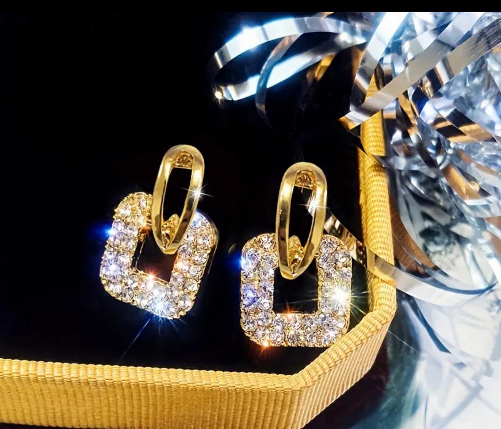 Luxe oorbellen met diamantjes nieuw, Ophalen of Verzenden, Nieuw, Zilver, Overige materialen