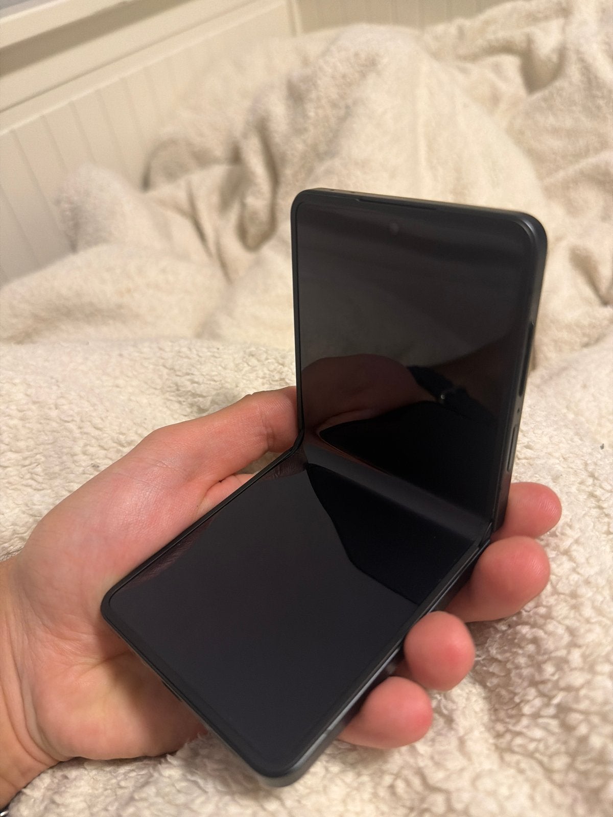 Foto 4 van Samsung Galaxy Z Flip 7 - nieuw