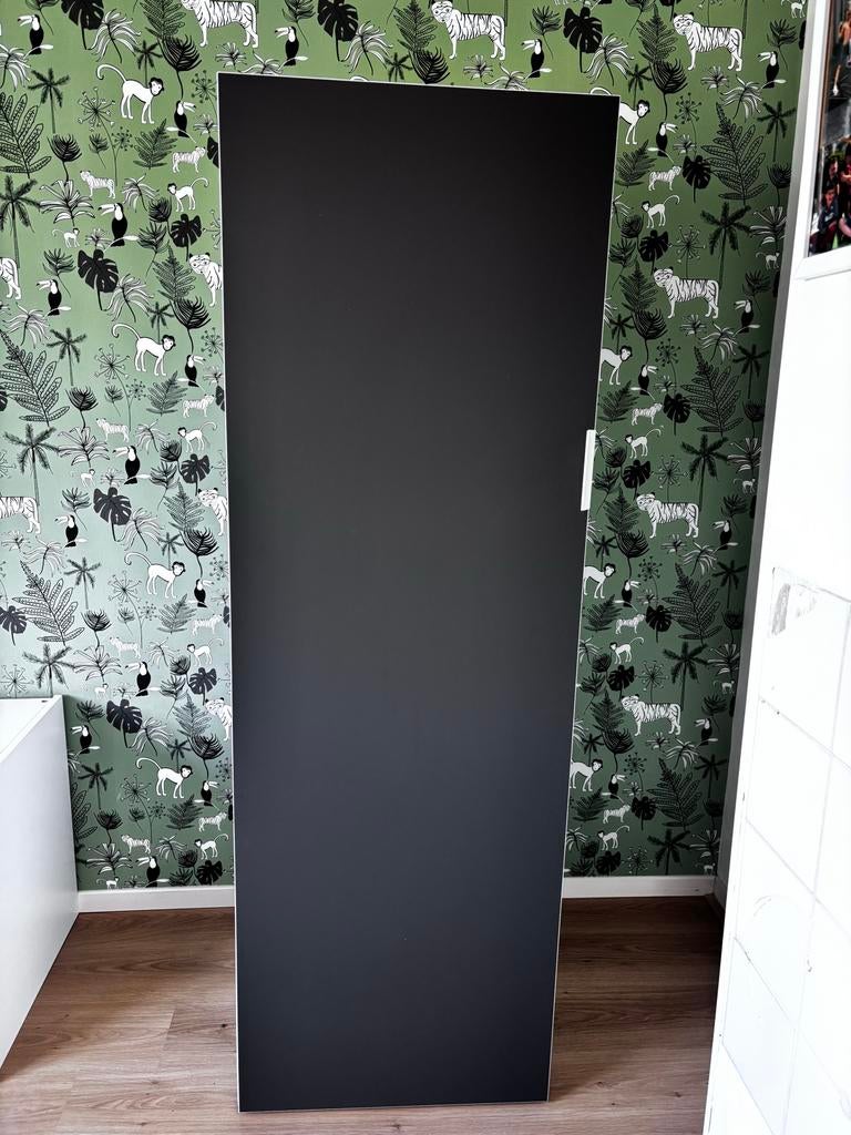 Platsa IKEA kast 180 x 60 met Skatval deur, Huis en Inrichting, Kasten | Kledingkasten, Zo goed als nieuw, 150 tot 200 cm, 25 tot 50 cm
