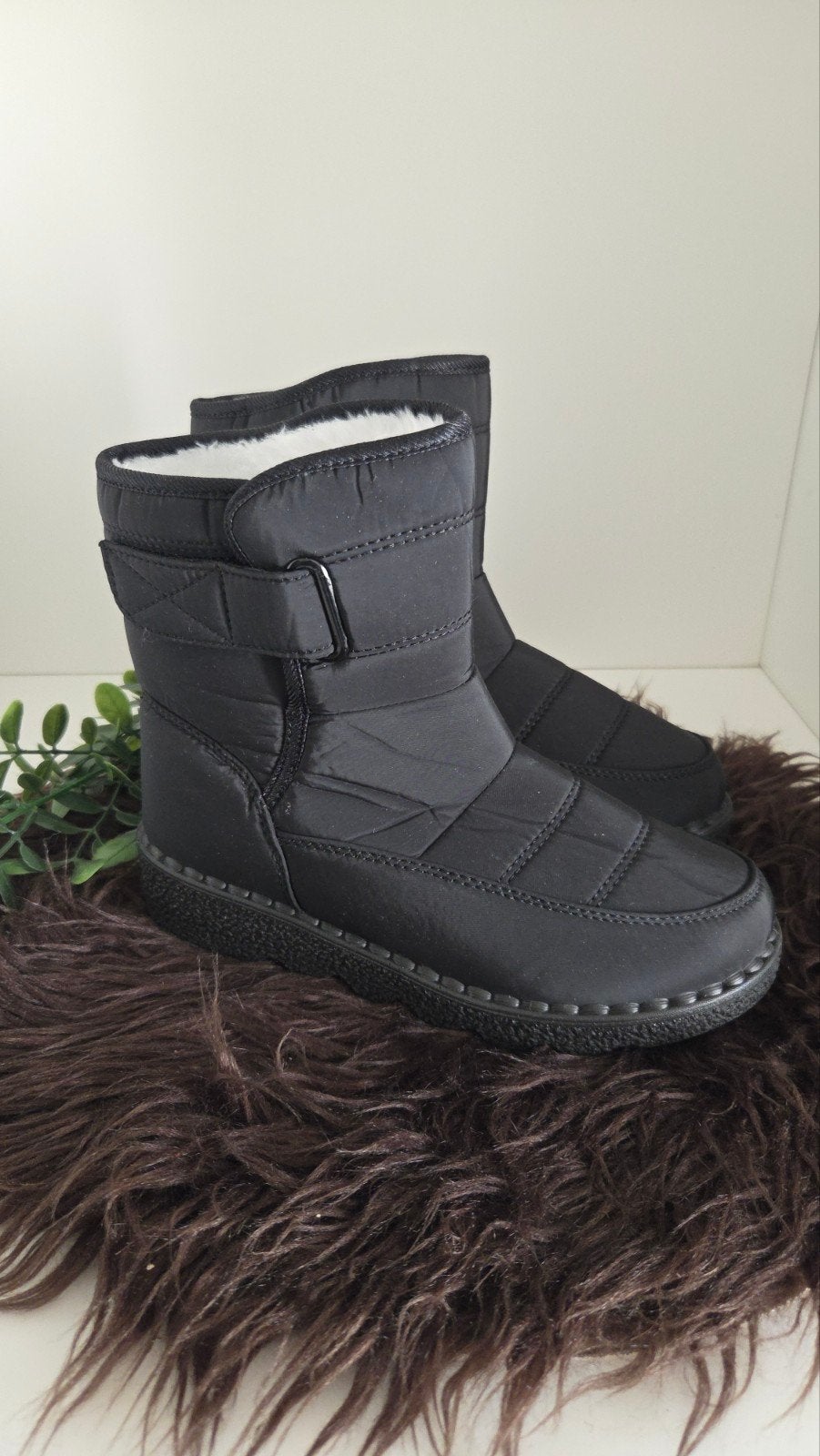 Zwarte Snowboots  - Warm en Comfortabel, Ophalen of Verzenden, Zo goed als nieuw, Zwart, Snowboots