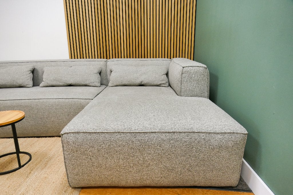 Foto 9 van Hoekbank Grijs Met Chaise Longue Woood Bean [Refurbished]