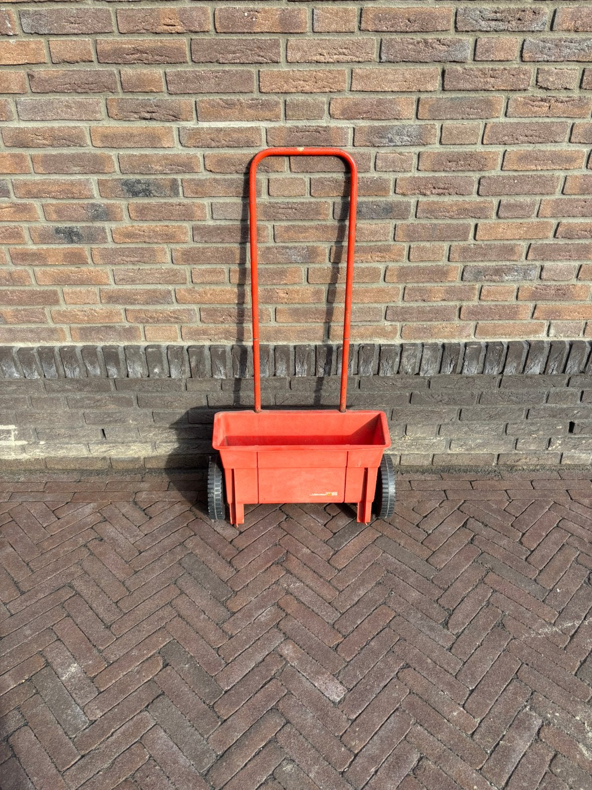 Strooier, Ophalen of Verzenden, Zo goed als nieuw