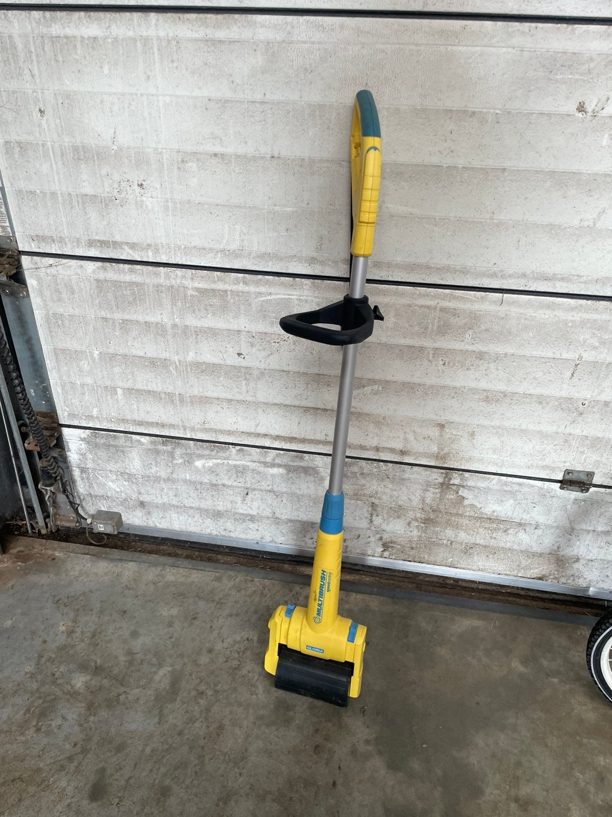 Gloria Multibrush Speedcontrol - Terrasreiniger, Tuin en Terras, Hand-tuingereedschap, Gebruikt, Overige soorten, Ophalen