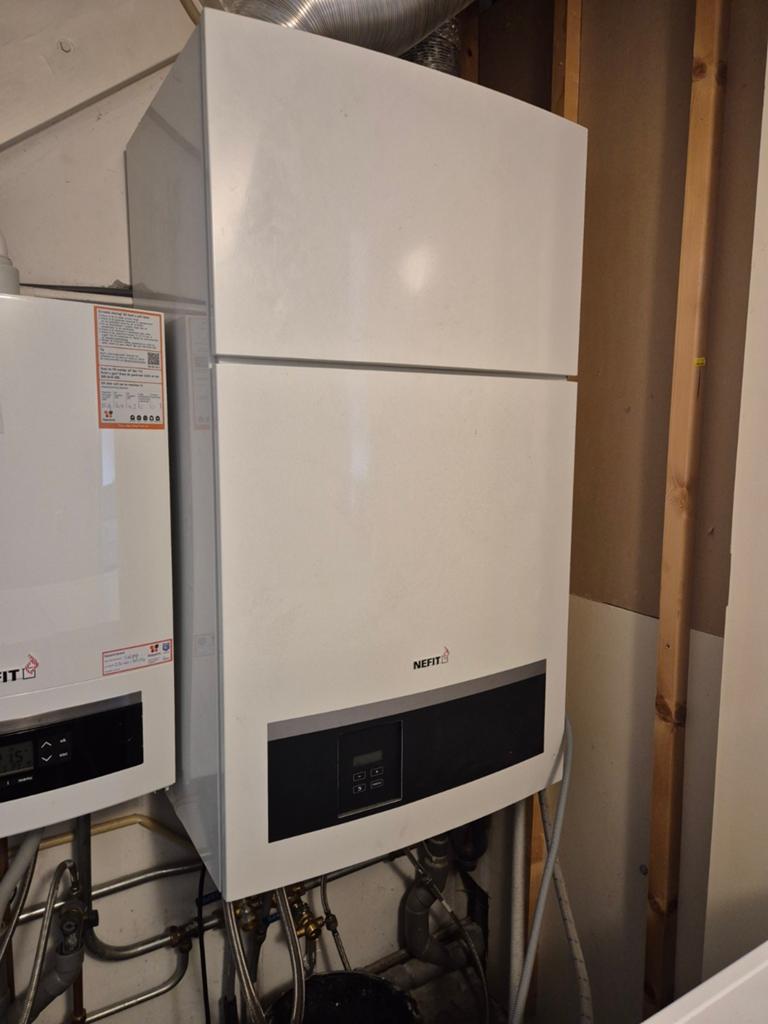 Ventilatiewarmtepomp Nefit Ventiline VA/W 1.4 C, Ophalen, Boiler, Minder dan 20 liter, Minder dan 3 jaar oud
