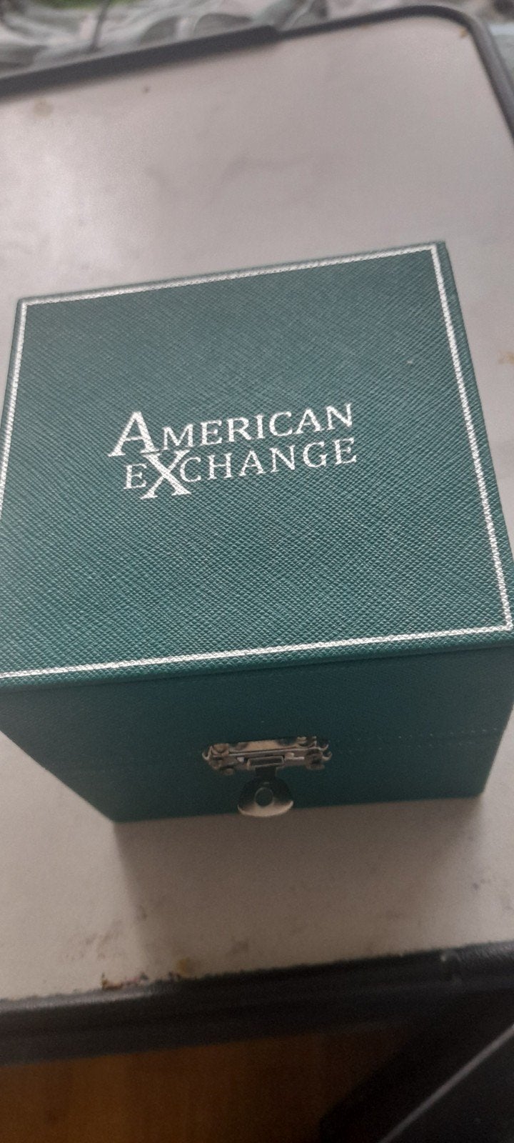 American Exchange Polshorloge Goudkleurig met Diamanten, Sieraden, Tassen en Uiterlijk, Horloges | Dames, Ophalen of Verzenden