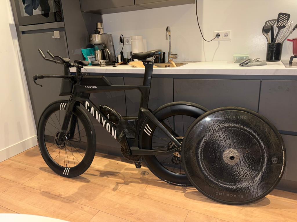 Canyon Speedmax CF8 M – Dura Ace Di2 – Black Inc ZERO 2.0, Fietsen en Brommers, Fietsen | Racefietsen, Carbon, Zo goed als nieuw