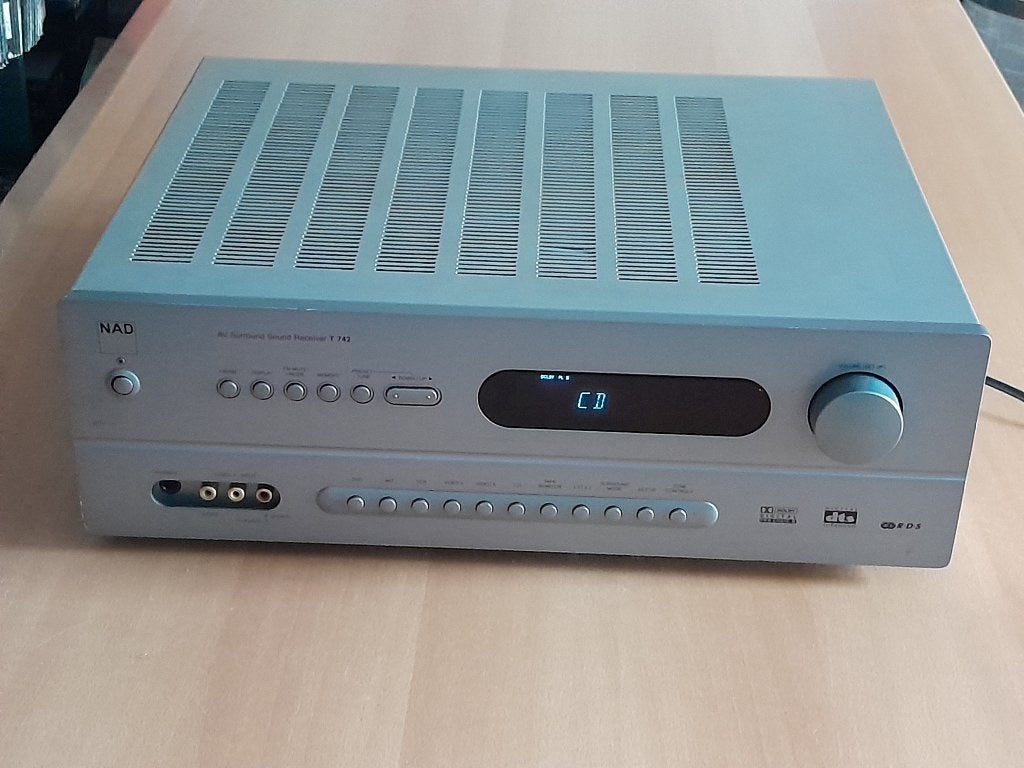 NAD T742 en NAD 7225PE Receiver ( Lezen! ), Niet werkend, Ophalen, Overige merken, Minder dan 60 watt