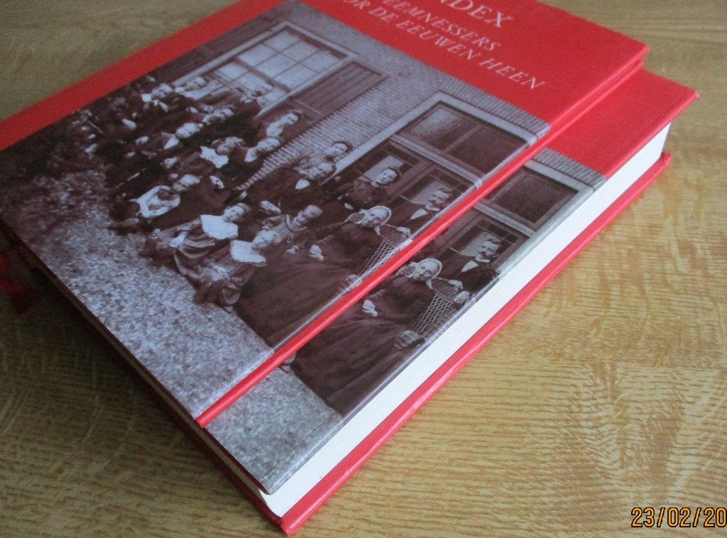 Eemnes Eemnessers door de eeuwen heen familienamen families, Ophalen of Verzenden