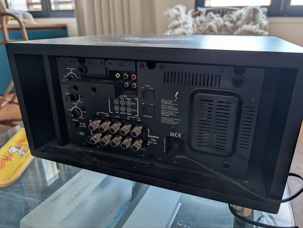 Loewe Subwoofer 525 - Krachtige Bass voor Thuisbioscoop, Audio, Tv en Foto, Luidsprekers, Overige merken, Gebruikt, Subwoofer