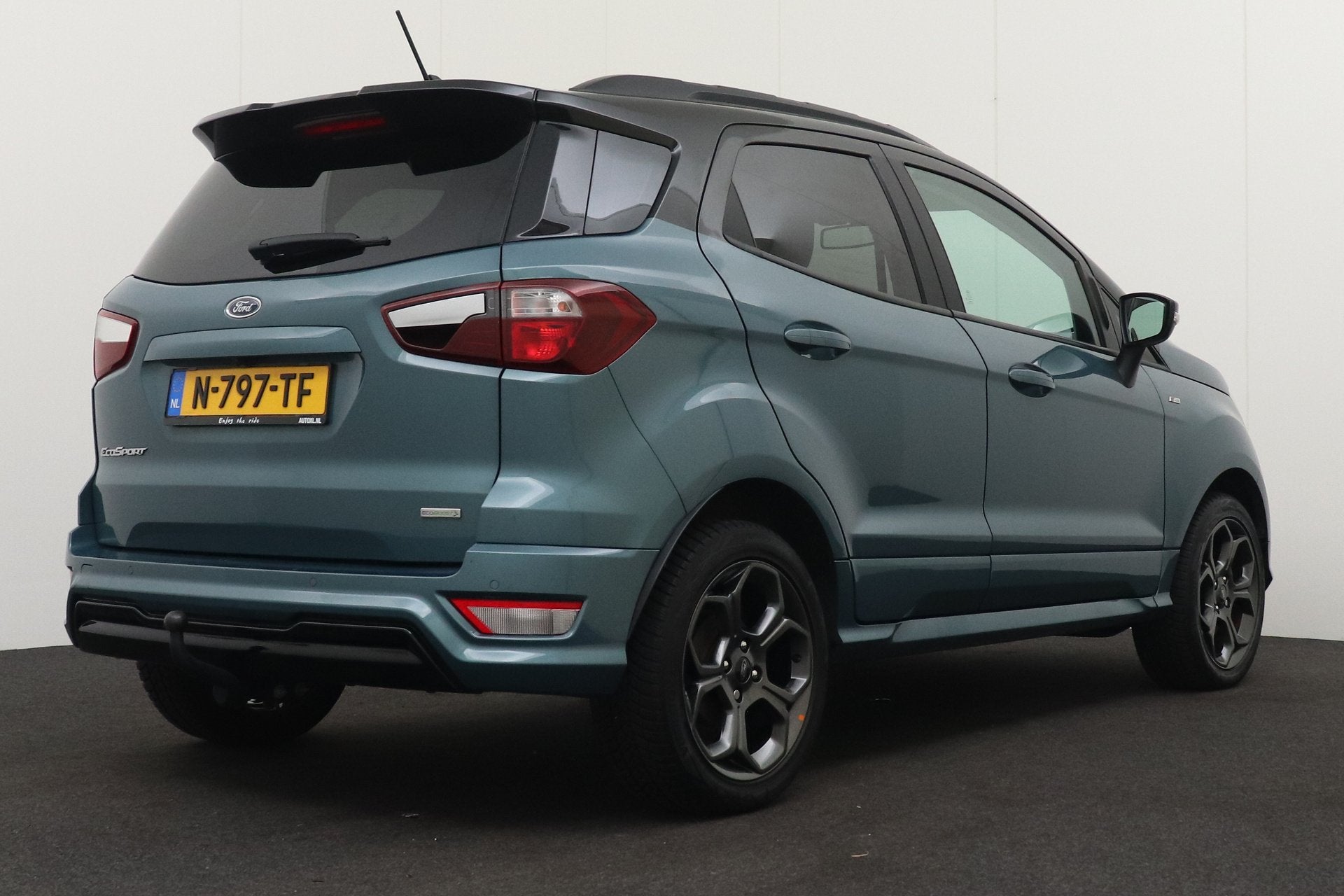 Ford EcoSport 1.0 126 PK ST-Line Black Trekhaak Camera Carpl, Auto's, Voorwielaandrijving, Dealer onderhouden, Gebruikt, Ecosport