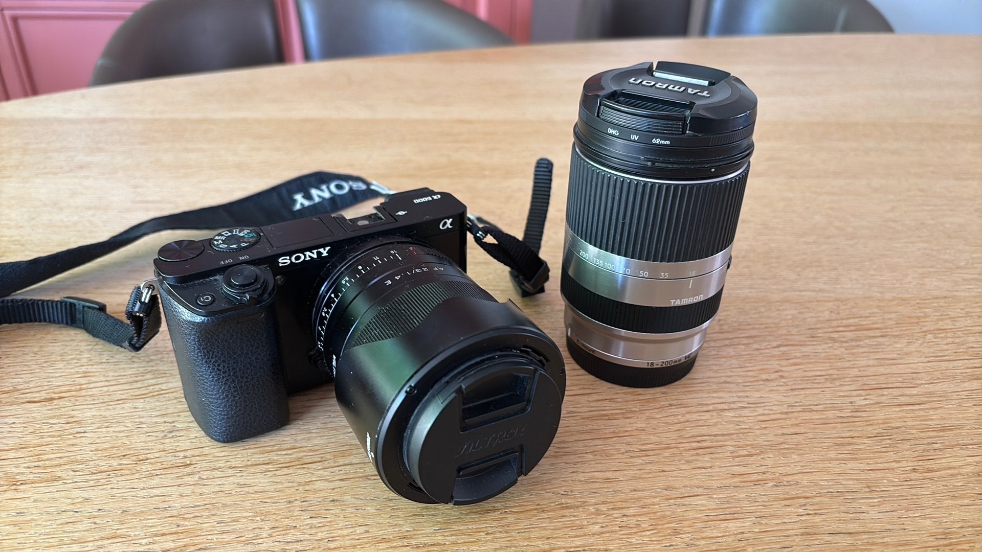Sony alpha6000 24,3 MP AF camera met 2 lenzen, Ophalen, Geheugenkaart, Zo goed als nieuw, 24 megapixels