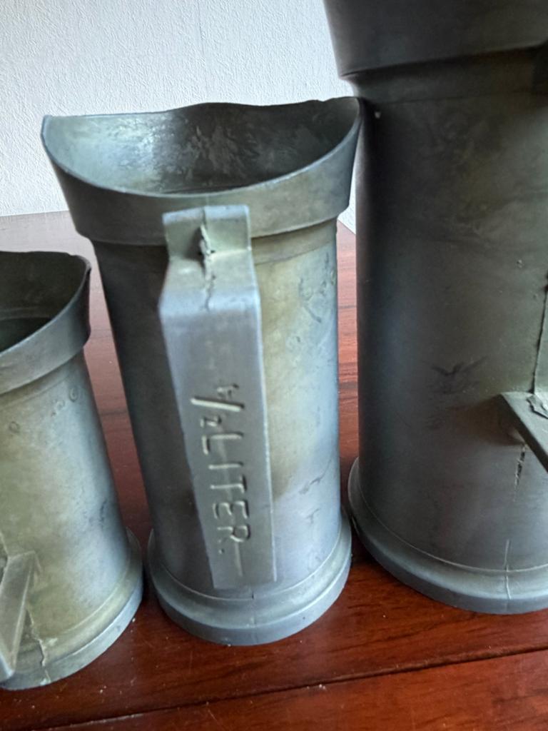 Antieke tinnen maatbekers set (6 stuks), Antiek en Kunst, Antiek | Tin, Ophalen of Verzenden