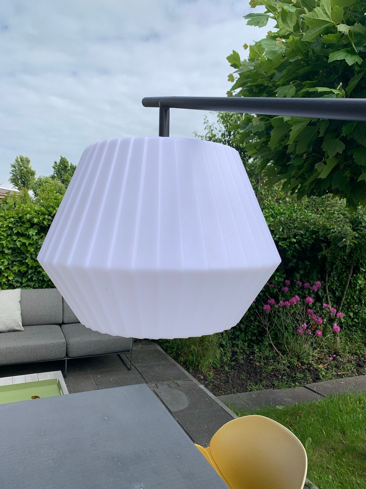 Design buitenlamp - Gebruikt, met lichte roest op poot, Ophalen, Gebruikt, Minder dan 50 watt, Staande lamp